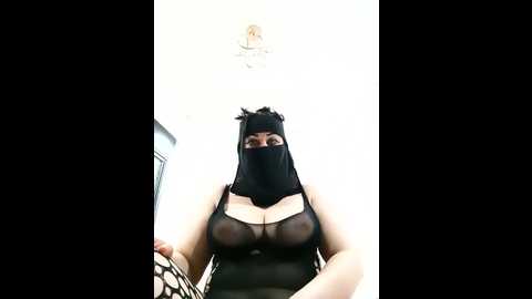 fatifatoum @ stripchat on 20241209