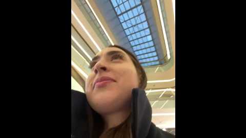 holly_play @ stripchat on 20241209