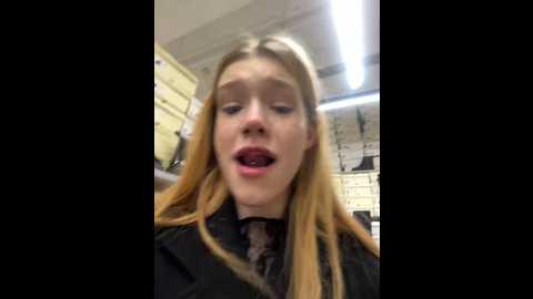 honey___hot @ stripchat on 20241209