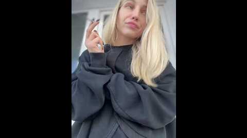 adelina0001 @ stripchat on 20241210