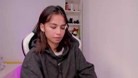 adriennesexxx @ stripchat on 20241210