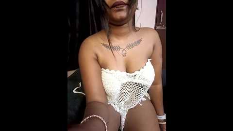 hot_urvi @ stripchat on 20241210