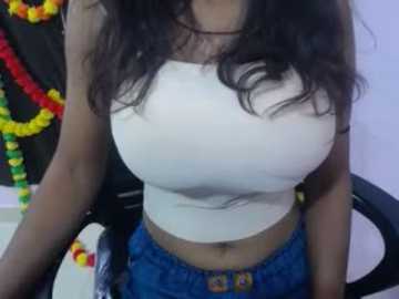 laali90 @ stripchat on 20241210