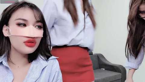 lyly_office @ stripchat on 20241210