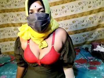 pathima18 @ stripchat on 20241210