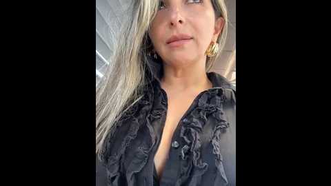 _abril_office1 @ stripchat on 20241211