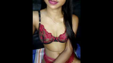 ashavindi_hot