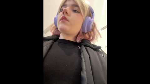 baby__naughty @ stripchat on 20241211