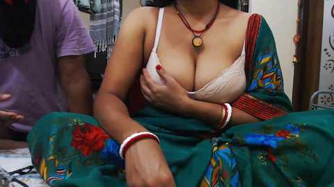 elina_raj @ stripchat on 20241211