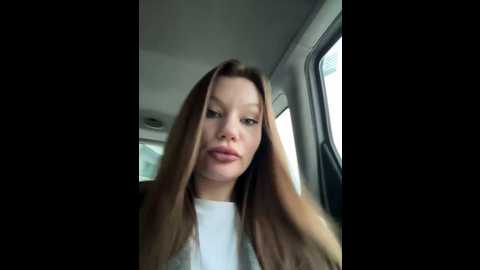 justmilaa @ stripchat on 20241211