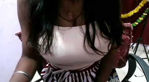 laali90 @ stripchat on 20241211