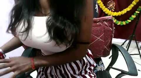 laali90 @ stripchat on 20241211