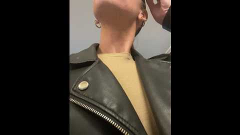 lola_tentatiion @ stripchat on 20241211