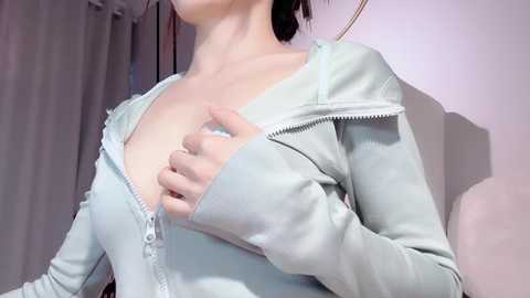 lvy_w @ stripchat on 20241211
