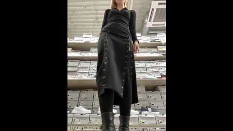 miss_elfie @ stripchat on 20241211