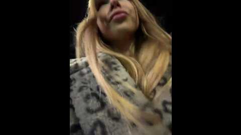 mur_girl @ stripchat on 20241211