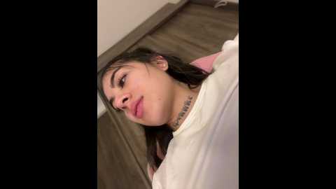 sarasanders_4 @ stripchat on 20241211