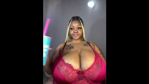 yung_missy @ stripchat on 20241211