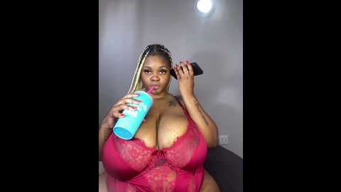 yung_missy @ stripchat on 20241211