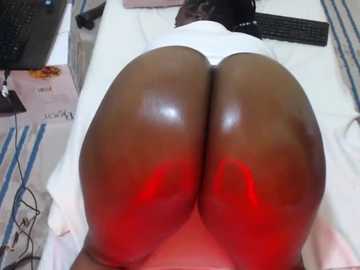 sweettvanila @ stripchat on 20241212