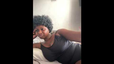 t_booty_risky_ @ stripchat on 20241212