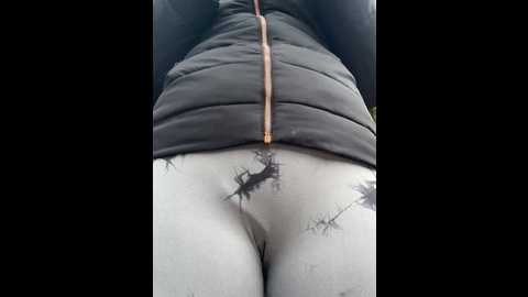 younghotmom_ @ stripchat on 20241212