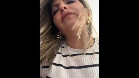 _abril_office1 @ stripchat on 20241213