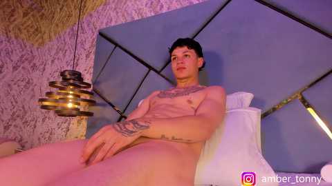 amber_tonny25 @ stripchat on 20241213