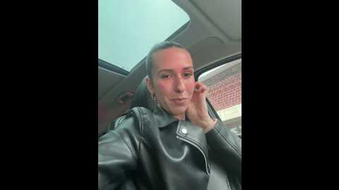 lola_tentatiion @ stripchat on 20241213