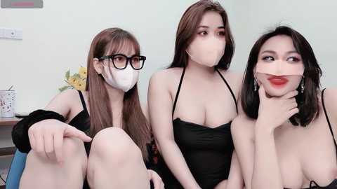 lyly_office @ stripchat on 20241213