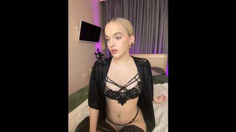 miss_kisska @ stripchat on 20241215