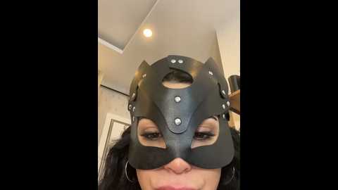 ahu_mask01 @ stripchat on 20241216