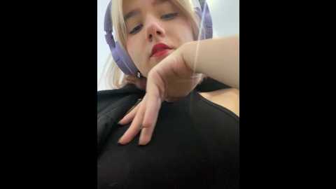 baby__naughty @ stripchat on 20241216