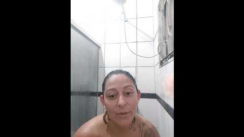 baixinhaloira @ stripchat on 20241216