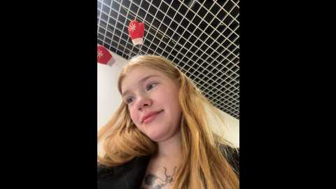 honey___hot @ stripchat on 20241216