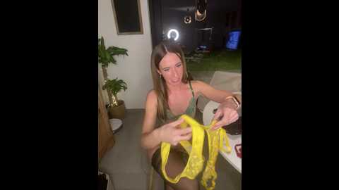 lola_tentatiion @ stripchat on 20241216