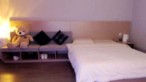 lucky_baby @ stripchat on 20241216