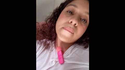 shara_dreams @ stripchat on 20241216