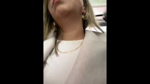 _abril_office1 @ stripchat on 20241217
