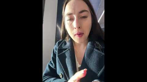 holly_play @ stripchat on 20241218