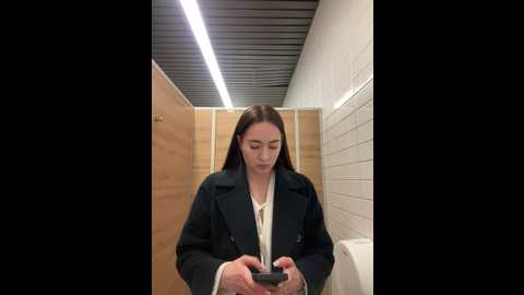 holly_play @ stripchat on 20241218