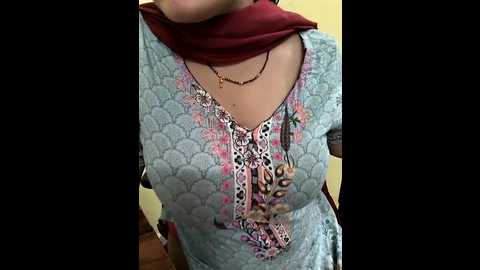 lovely_zara
