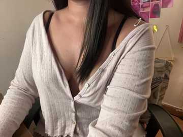 okaysimran @ stripchat on 20241219