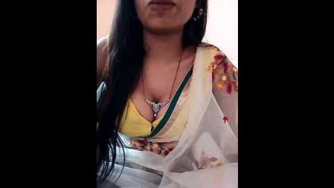 hot_jasika