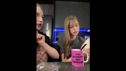 bellasecrett @ stripchat on 20250529