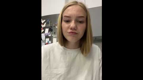 aniemiller @ stripchat on 20250530