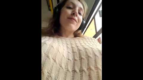 bella_gloria @ stripchat on 20250530