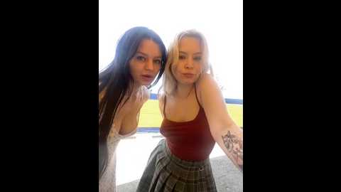 cum_girlss @ stripchat on 20250530