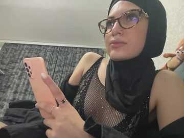 gumusguray @ stripchat on 20250530