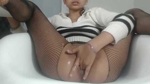 itzel_fisting @ stripchat on 20250530